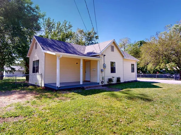 135 E Boonville St, Sedalia, MO 65301
