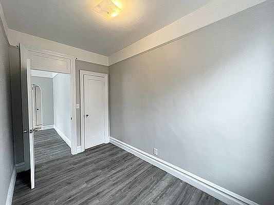 4th image of 670 88th St #B
