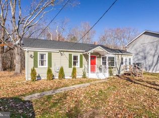 915 Forrester Rd, Churchton, MD 20733