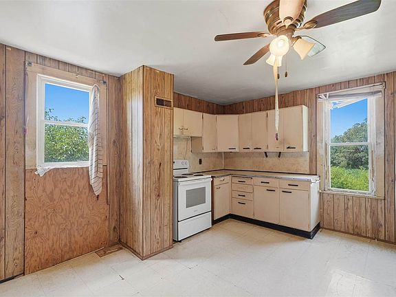 5th image of 2677 Q Blvd
