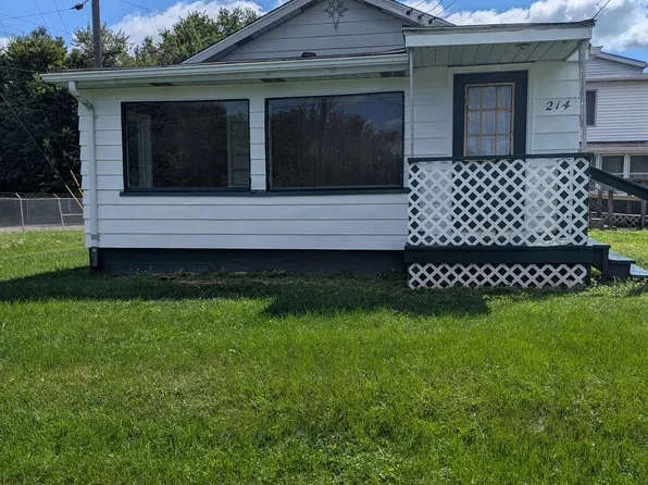 214 Old Chewton Rd #A, West Pittsburg, PA 16160