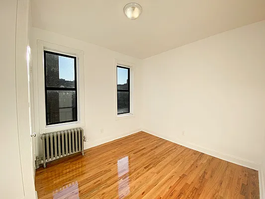 Rented by Shamco Management Corp | media 17