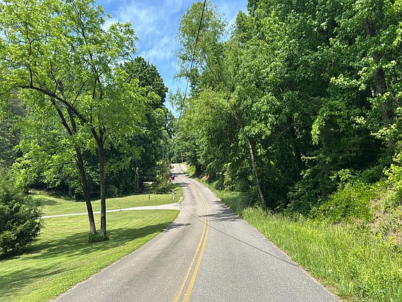 4th image of 5819 Miles Spring Rd