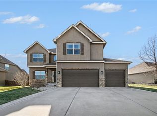 1058 SW Conch Way, Blue Springs, MO 64064