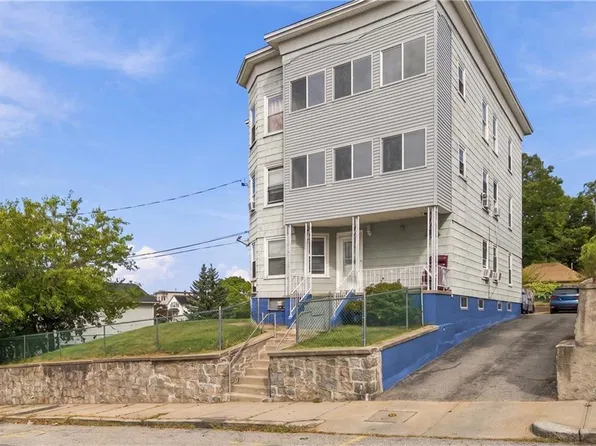 214 Estes St, Woonsocket, RI 02895