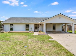 102 Berrybrook Dr, Broussard, LA 70518
