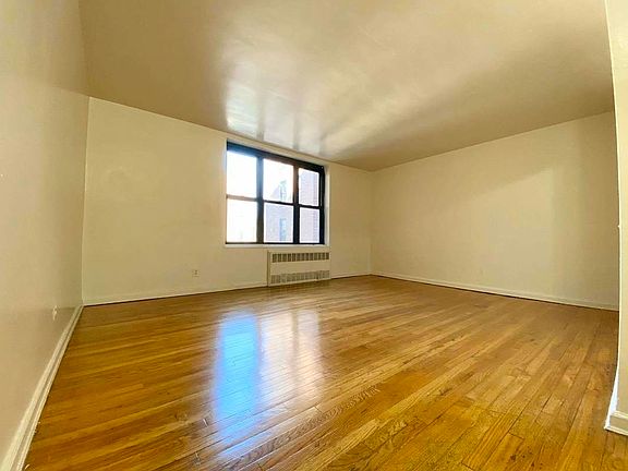 2nd image of 181 E 161st St APT 3C