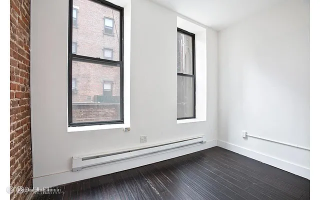 Rented by Douglas Elliman | media 17