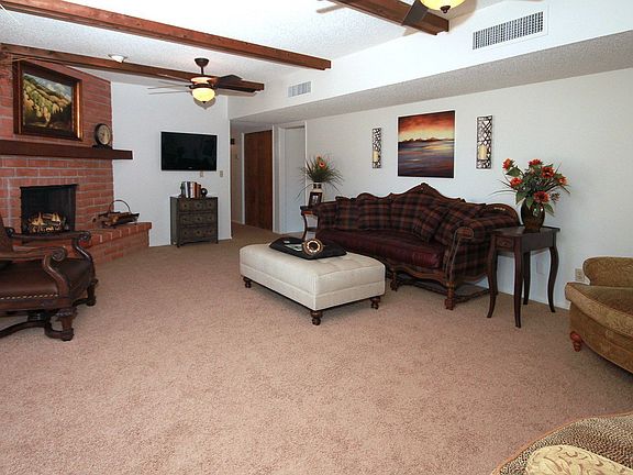 3rd image of 6442 E Calle De Amigos