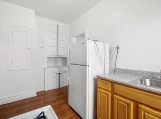 266 E 21st St #3E, Brooklyn, NY 11226