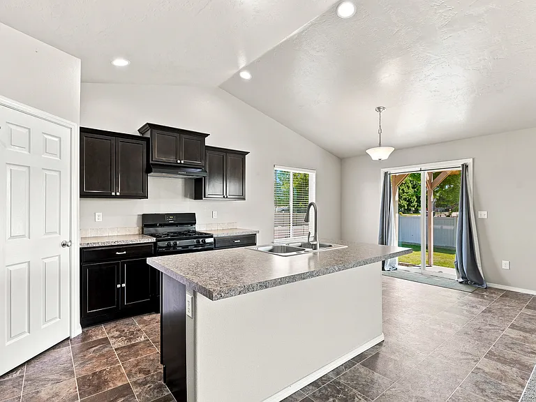 9957 W Snow Wolf Dr — Photo 6