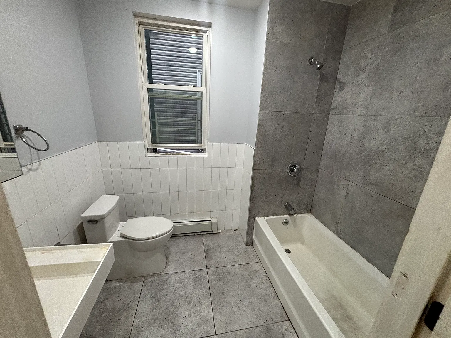 2 bed, $2,000 — Photo 3