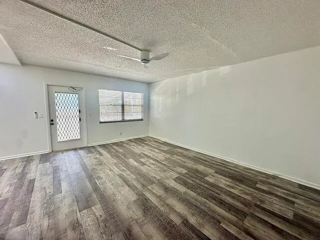 3045 Cornwall Dr #C — Photo 6