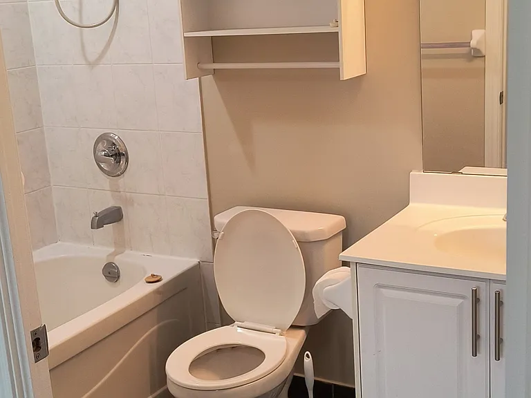 133 Wynford Dr #607 — Photo 16