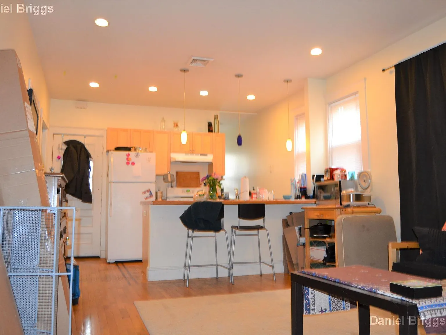 3 bed, 1.0 bath, $3,450 — Photo 2