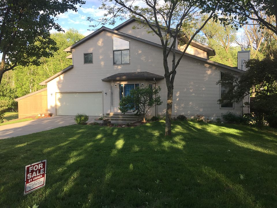 1st image of 825 Osburn Cir