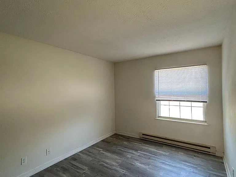 70 Ironwood Court — Photo 15