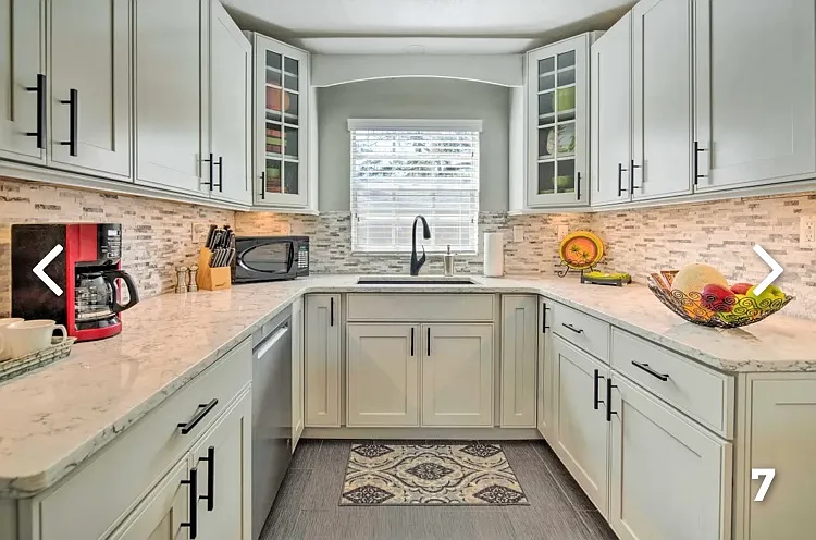 3 bed, 2.0 bath, 1754 sqft, $2,500 — Photo 2