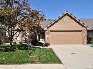 10720 Seaview Ln, Indianapolis, IN