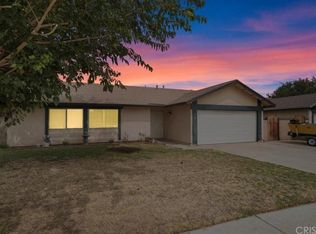 1143 E Lingard St, Lancaster, CA 93535