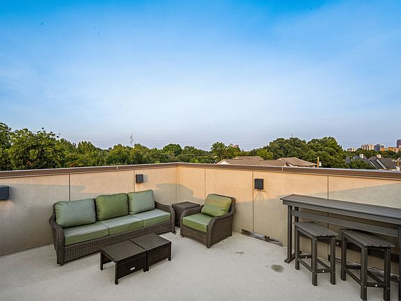 3rd image of 5143 Brickellia Dr