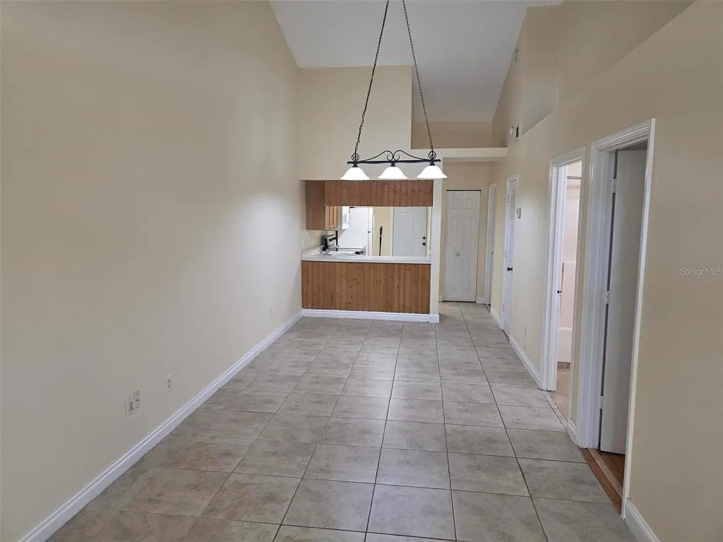 2 bed, 2.0 bath, 854 sqft, $1,600 — Photo 3