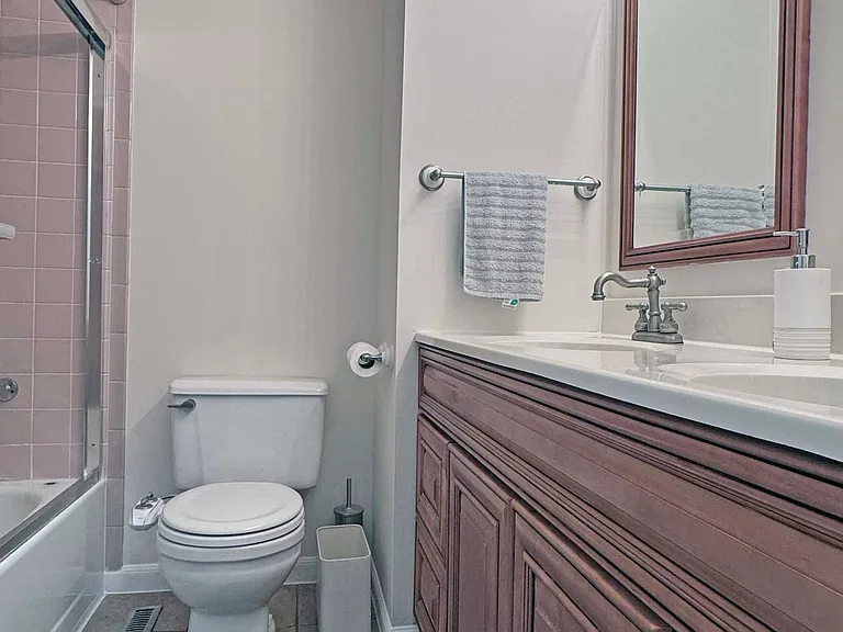 13327 Hascall St — Photo 21