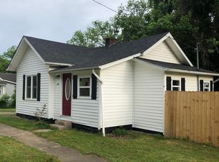 1521 Harvey Rd, Huntington, WV 25701