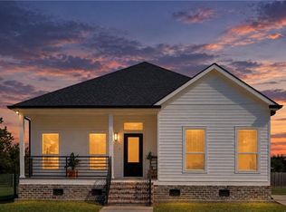1901 Alexander Ave, Arabi, LA 70032