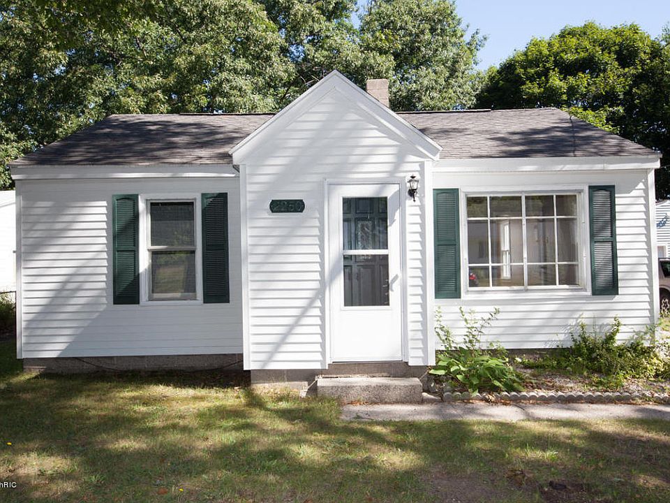 1st image of 2250 Norman Ave