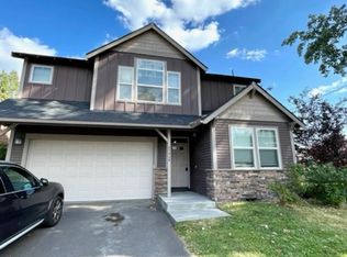 61468 Brosterhous Rd, Bend, OR 97702