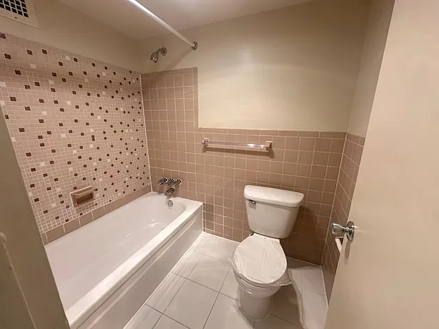 Claridge House — Photo 86