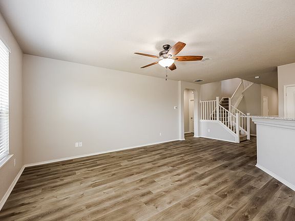 4th image of 13026 Stags Leap