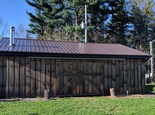 120 Holly Rd SW, Mineral City, OH 44656