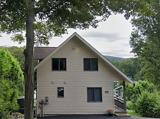 77 Lakeview Dr, Holmes, NY 12531