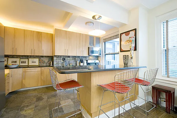 Sold by Stribling | media 10