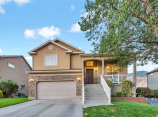823 S Apple Grove Ln, Pleasant Grove, UT 84062