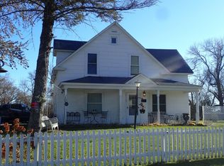 19523 Nowthen Blvd NW, Nowthen, MN 55303