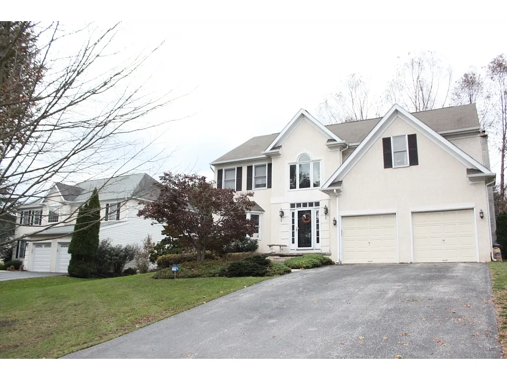 538 Olivia Way photo 1