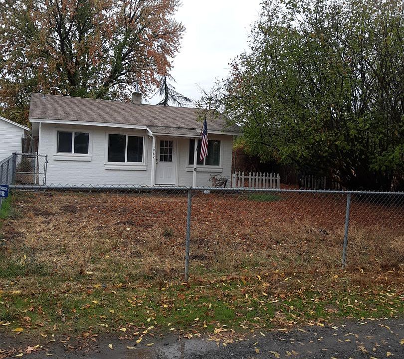 1st image of 1987 Westwood Dr