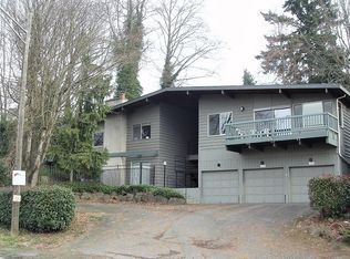 5228 Sand Point Way NE, Seattle, WA 98105