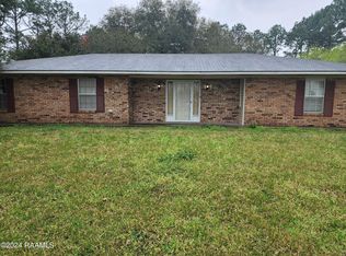 1086 Division Rd, Arnaudville, LA 70512