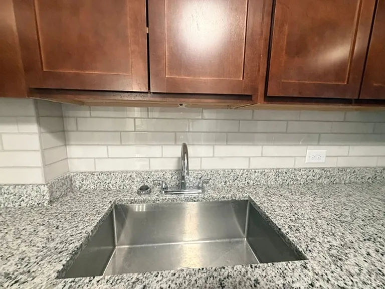 7251 At Waters Edge — Photo 34