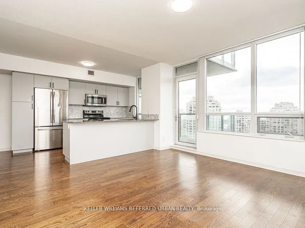 15 Legion Rd #1002, Toronto, ON M8V 0A9