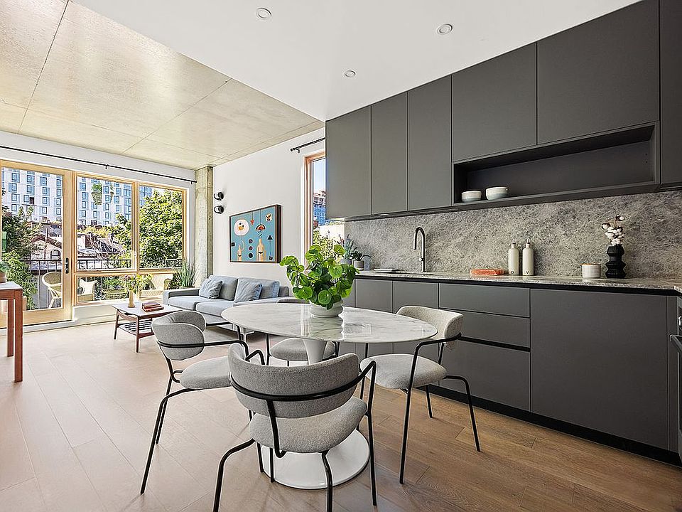 1st image of 1118 Fulton St #5R