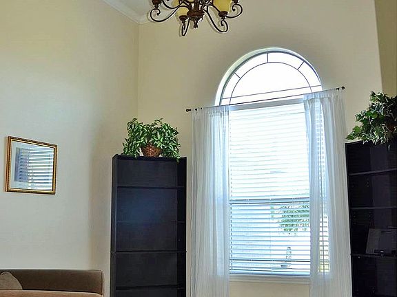 High ceilings!