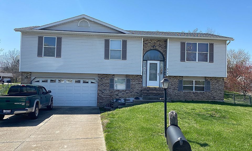 1st image of 411 Saint Rose Dr