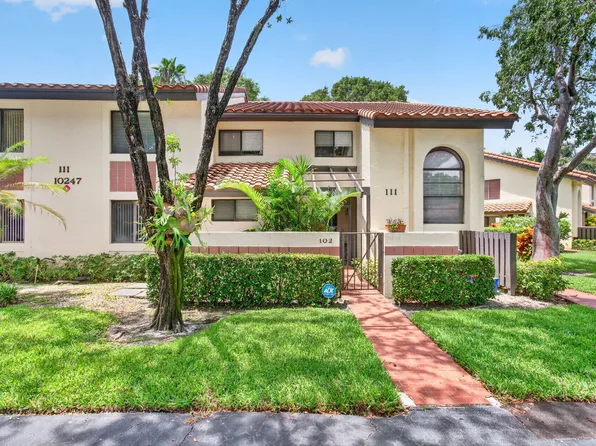 10247 N Circle Lake Drive #102, Boynton Beach, FL 33437