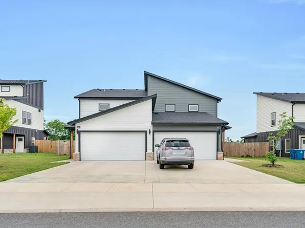 1401 Poigai, Bentonville, AR 72713
