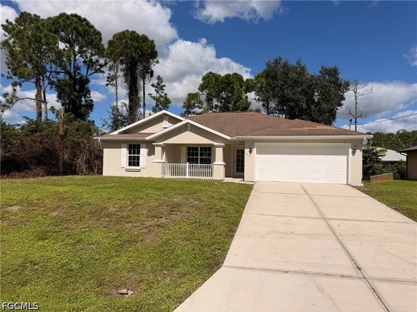 3616 65th St W, Lehigh Acres, FL 33971